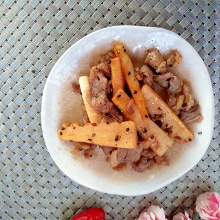 筍と牛肉の胡麻絡め